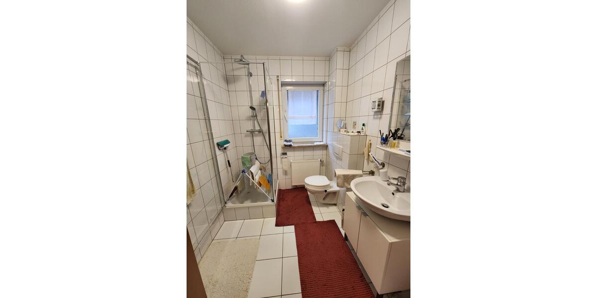 Etagenwohnung Saarbrücken West - 2 Zimmer, 70 m&sup2;, 500&euro; | Angebot:25361027