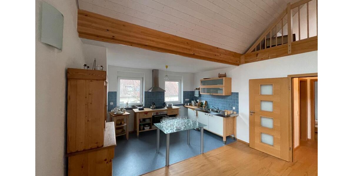 Etagenwohnung Homburg - 3 Zimmer, 104 m&sup2;, 920&euro; | Angebot:24839792