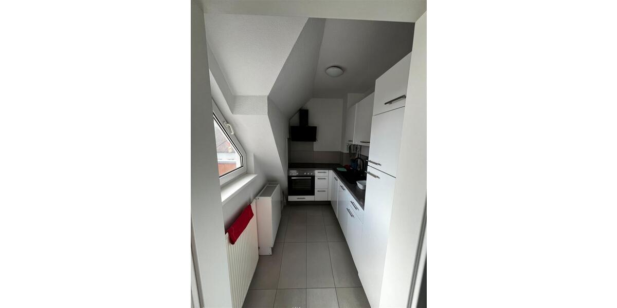 Dachgeschoßwohnung Sankt Ingbert - 3 Zimmer, 76 m&sup2;, 690&euro; | Angebot:25752349