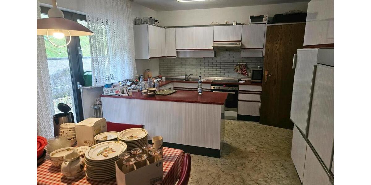 Einfamilienhaus Sankt Ingbert - 12 Zimmer, 207 m&sup2;, 322.000&euro; | Angebot:23283392