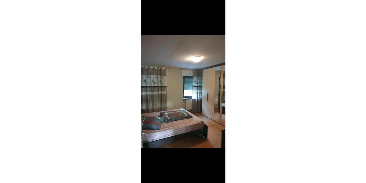 Etagenwohnung Saarbrücken Scheidt - 4 Zimmer, 125 m&sup2;, 1.099&euro; | Angebot:25998934