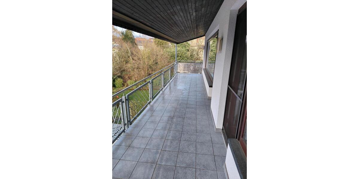 Etagenwohnung Schiffweiler - 4 Zimmer, 100 m&sup2;, 690&euro; | Angebot:25905779