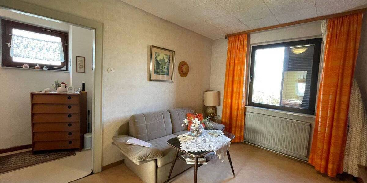 Reihenendhaus Völklingen Ludweiler - 3 Zimmer, 70 m&sup2;, 95.000&euro; | Angebot:25673587