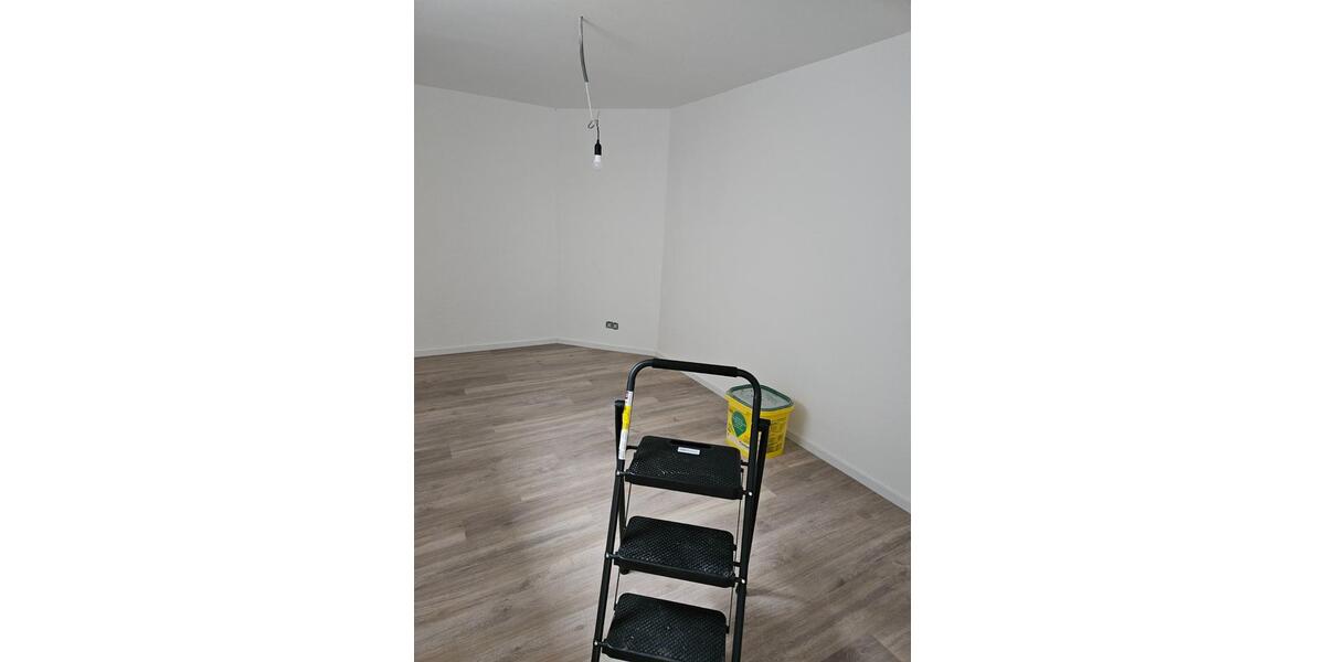 Erdgeschoßwohnung Völklingen - 3 Zimmer, 80 m&sup2;, 700&euro; | Angebot:25079425