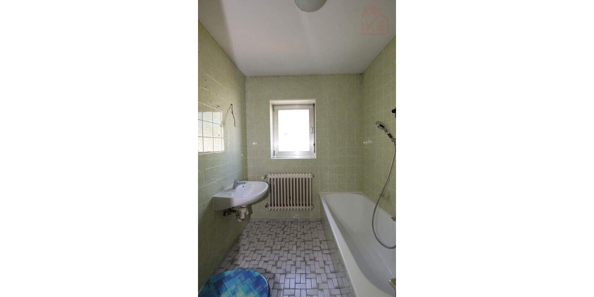 Mehrfamilienhaus, Wohnhaus Bous - 8 Zimmer, 160 m&sup2;, 280.000&euro; | Angebot:25673948