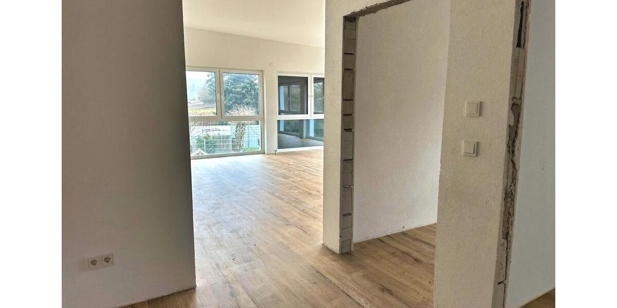 Maisonettenwohnung Bexbach - 2 Zimmer, 139 m&sup2;, 1.550&euro; | Angebot:25098705