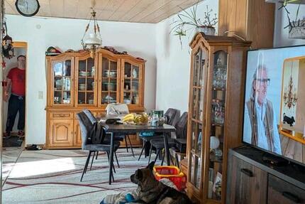 Wohnung Saarbrücken Kieselhumes - 4 Zimmer, 130 m&sup2;, 1.000&euro; | Angebot:25857857