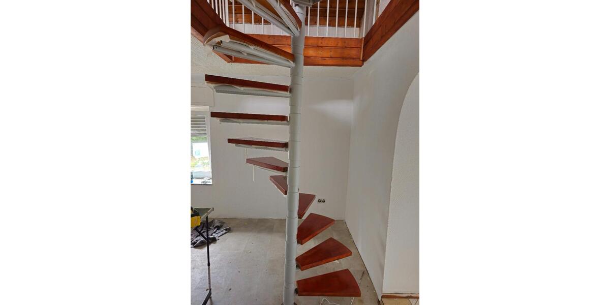 Einfamilienhaus Lebach - 7 Zimmer, 218 m&sup2;, 220.000&euro; | Angebot:25794314