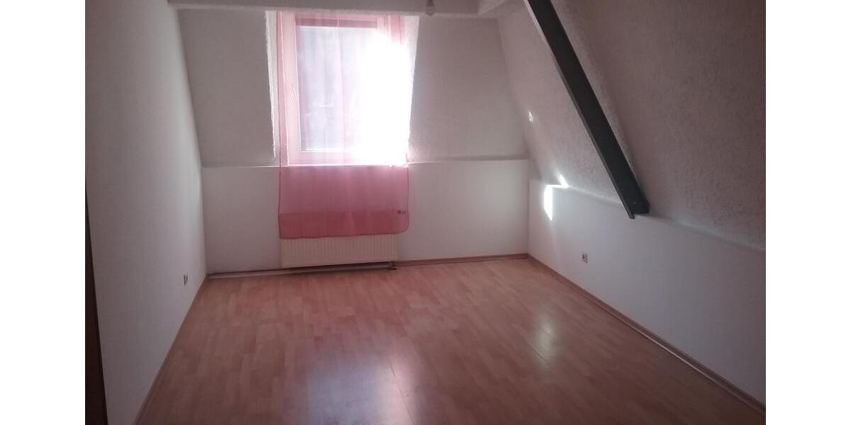 Etagenwohnung Saarlouis - 2 Zimmer, 55 m&sup2;, 480&euro; | Angebot:24311014