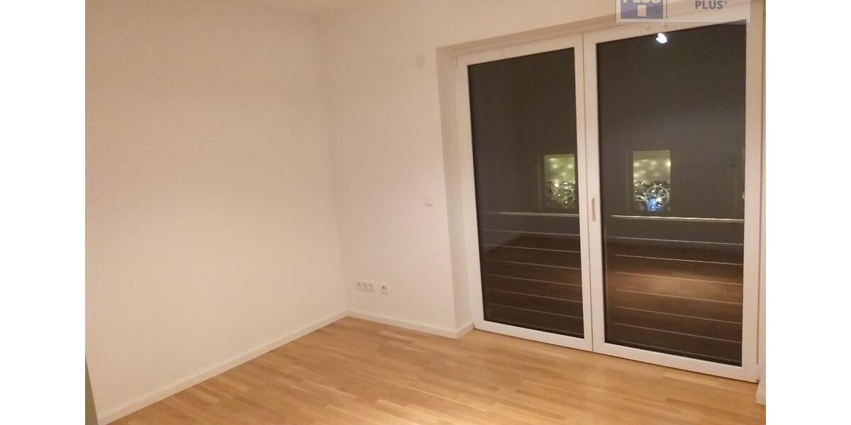 Etagenwohnung Bexbach - 2 Zimmer, 70 m&sup2;, 760&euro; | Angebot:26638998