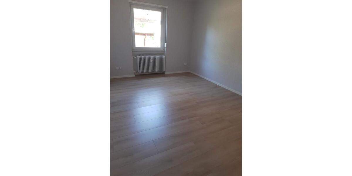 Erdgeschoßwohnung Zweibrücken - 4 Zimmer, 108 m&sup2;, 705&euro; | Angebot:25716157