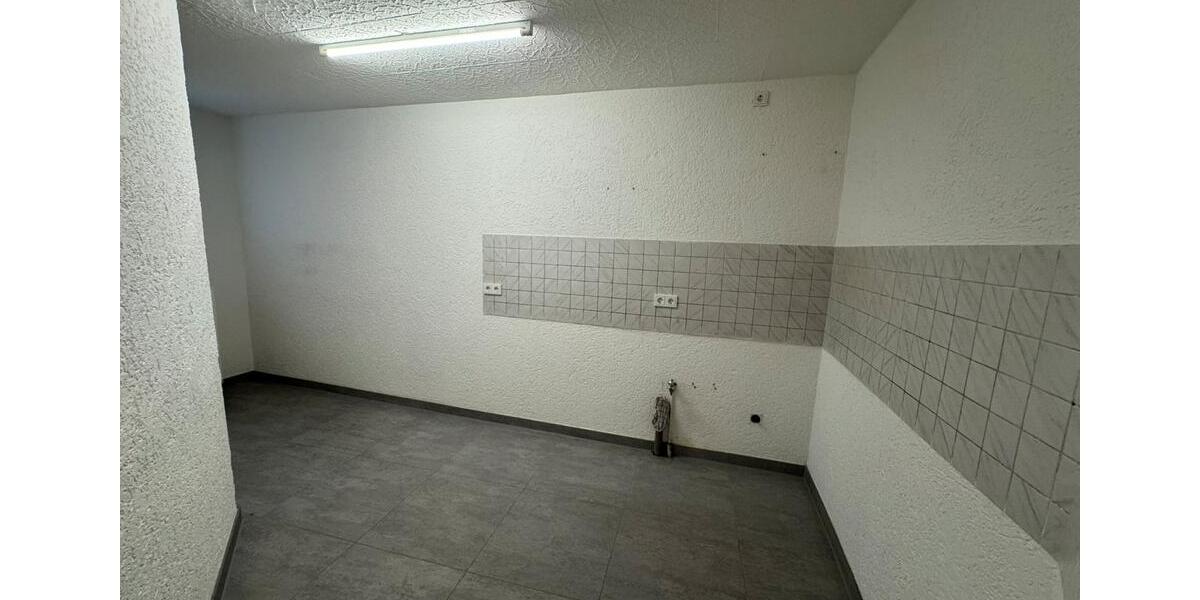 Etagenwohnung Schmelz - 3 Zimmer, 85 m&sup2;, 650&euro; | Angebot:25219188