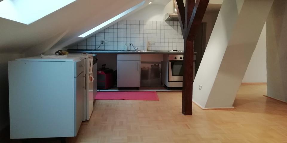 Dachgeschoßwohnung Saarbrücken St. Arnual - 2 Zimmer, 60 m&sup2;, 520&euro; | Angebot:25888022