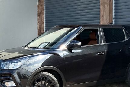 SsangYong Tivoli 22.500 km 13.790 &euro; Saarlouis-Lisdorf 66740