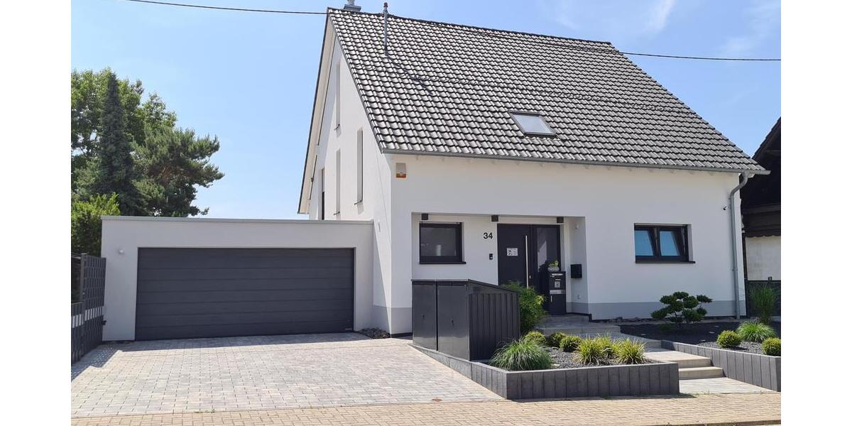 Repräsentatives lichtdurchflutetes Komforthaus in idyllischer Stadtrandlage - Einfamilienhaus Bexbach | Angebot:21093772