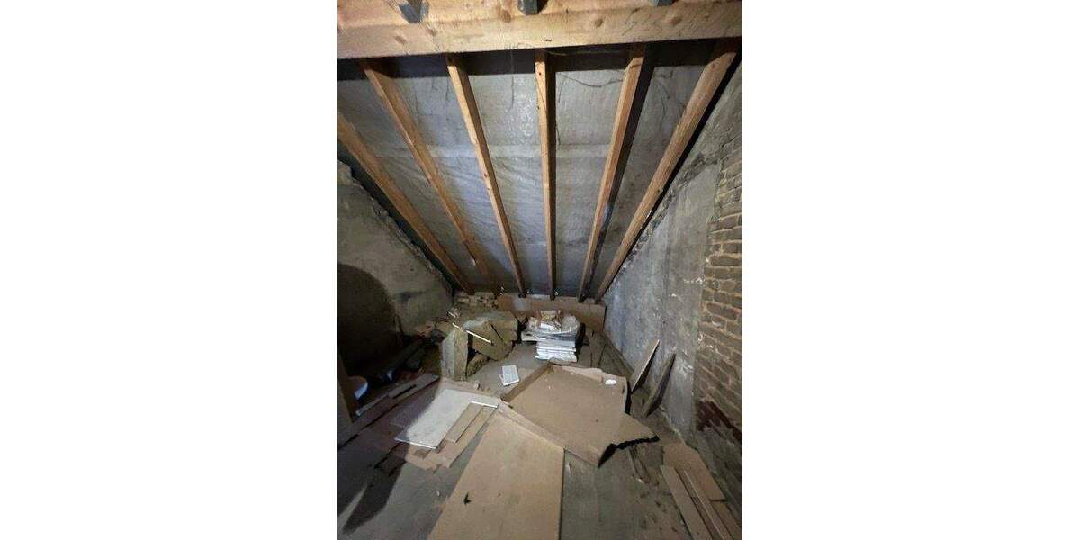 Einfamilienhaus Wallerfangen Ittersdorf - 8 Zimmer, 212 m&sup2;, 209.000&euro; | Angebot:25663151