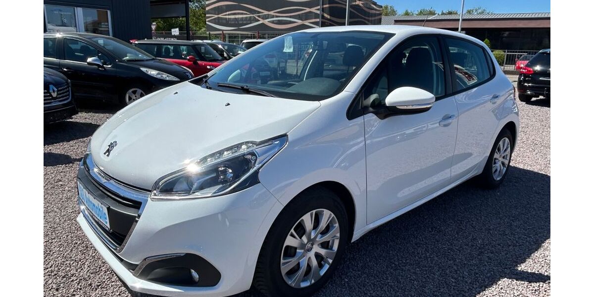 Peugeot 208 83.480 km 7.490 &euro; Saarlouis 66740