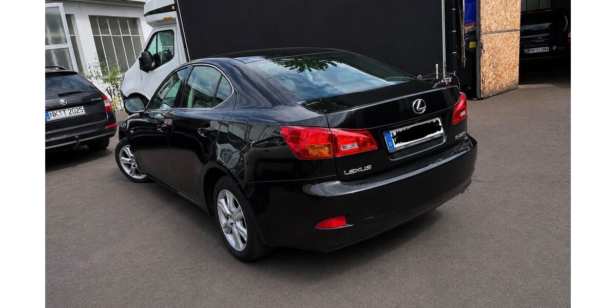 Lexus IS 220 260.000 km 4.800 &euro; Spiesen-Elversberg 66583
