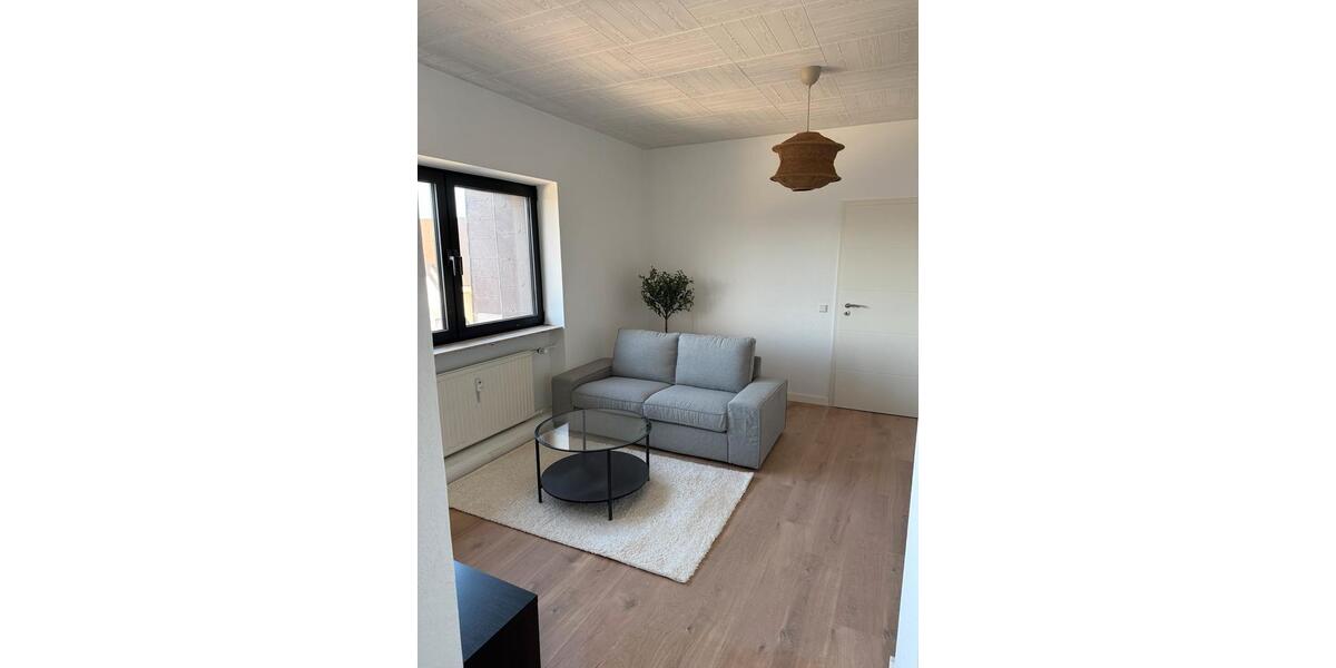 Etagenwohnung Saarlouis - 2 Zimmer, 43 m&sup2;, 610&euro; | Angebot:26697489