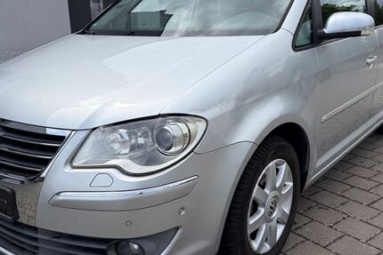VW Touran 159.000 km 4.490 &euro; Schwalbach 66773