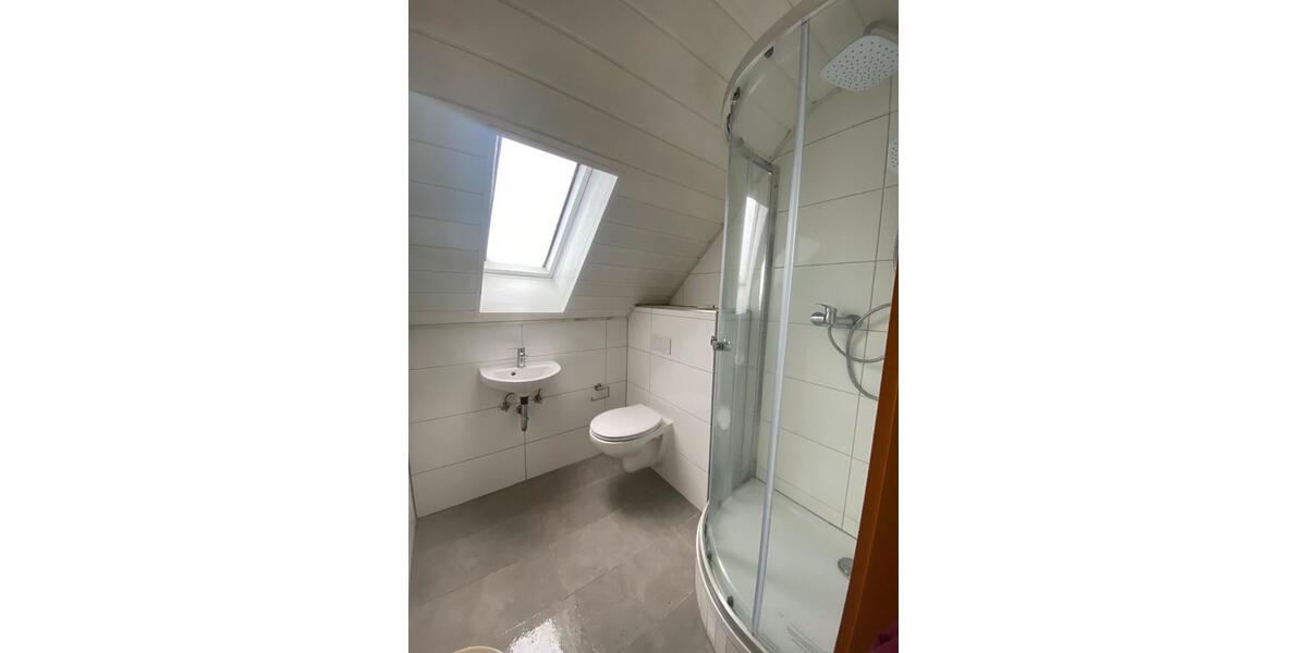 Reihenhaus Zweibrücken - 3 Zimmer, 115 m&sup2;, 1.300&euro; | Angebot:24791425