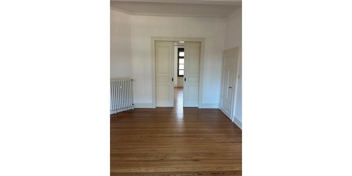 Etagenwohnung Saarbrücken St. Arnual - 3 Zimmer, 80 m&sup2;, 900&euro; | Angebot:25342844