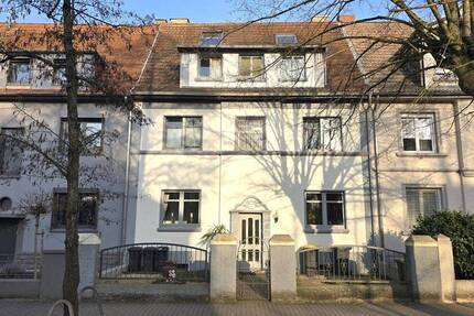 Haus Saarlouis - 1 Zimmer, 225 m&sup2;, 550.000&euro; | Angebot:25957583