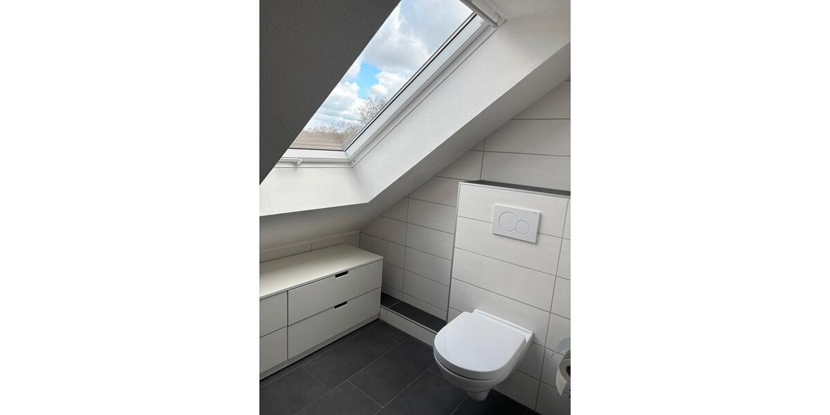 Dachgeschoßwohnung Saarlouis - 3 Zimmer, 80 m&sup2;, 770&euro; | Angebot:25945411