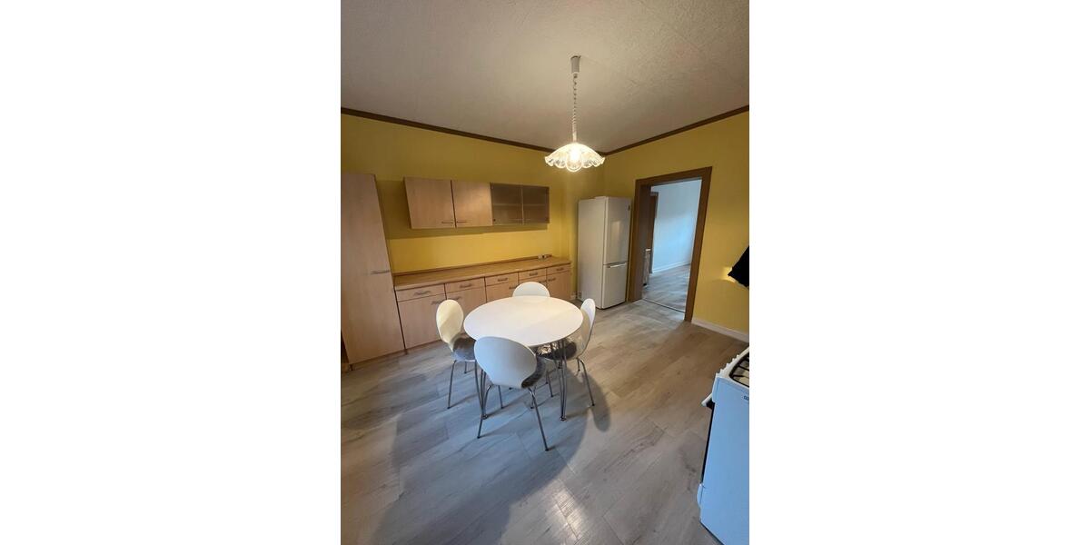 Etagenwohnung Saarbrücken Eschberg - 3 Zimmer, 78 m&sup2;, 680&euro; | Angebot:25921068
