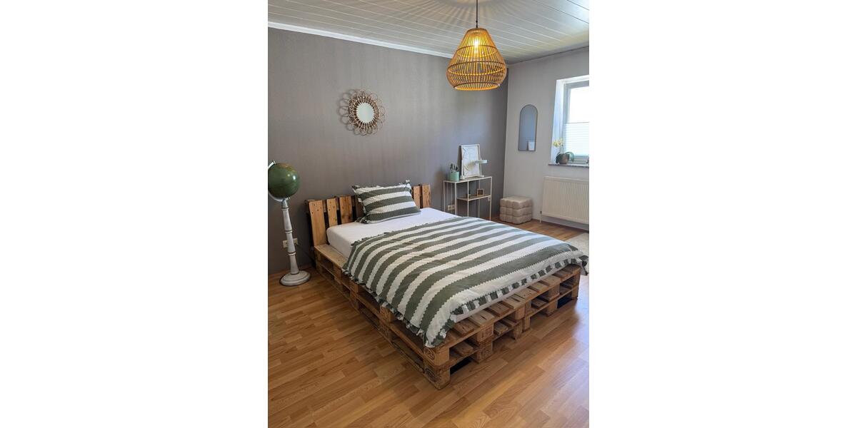 Maisonettenwohnung Bexbach - 3.5 Zimmer, 110 m&sup2;, 259.000&euro; | Angebot:27108750