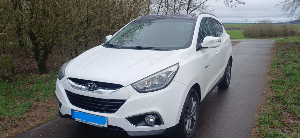 Hyundai ix35 141.500 km 9.500 &euro; Saarlouis 66740