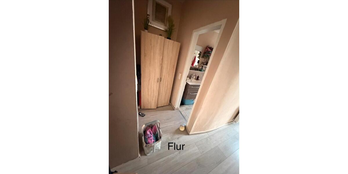 Einfamilienhaus Schiffweiler - 6 Zimmer, 110 m&sup2;, 220.000&euro; | Angebot:25230922