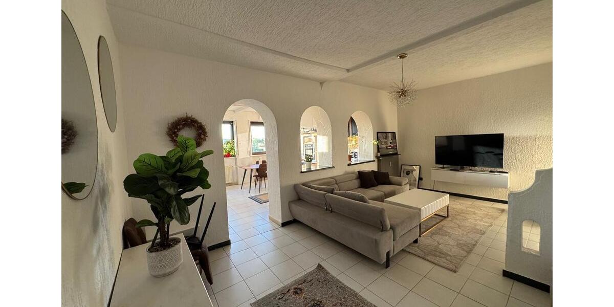 Etagenwohnung Neunkirchen Heinitz - 4 Zimmer, 110 m&sup2;, 849&euro; | Angebot:26702433