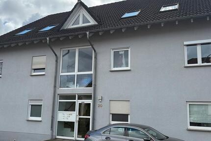 Wohnung Saarlouis - 3 Zimmer, 80 m&sup2;, 770&euro; | Angebot:25945411