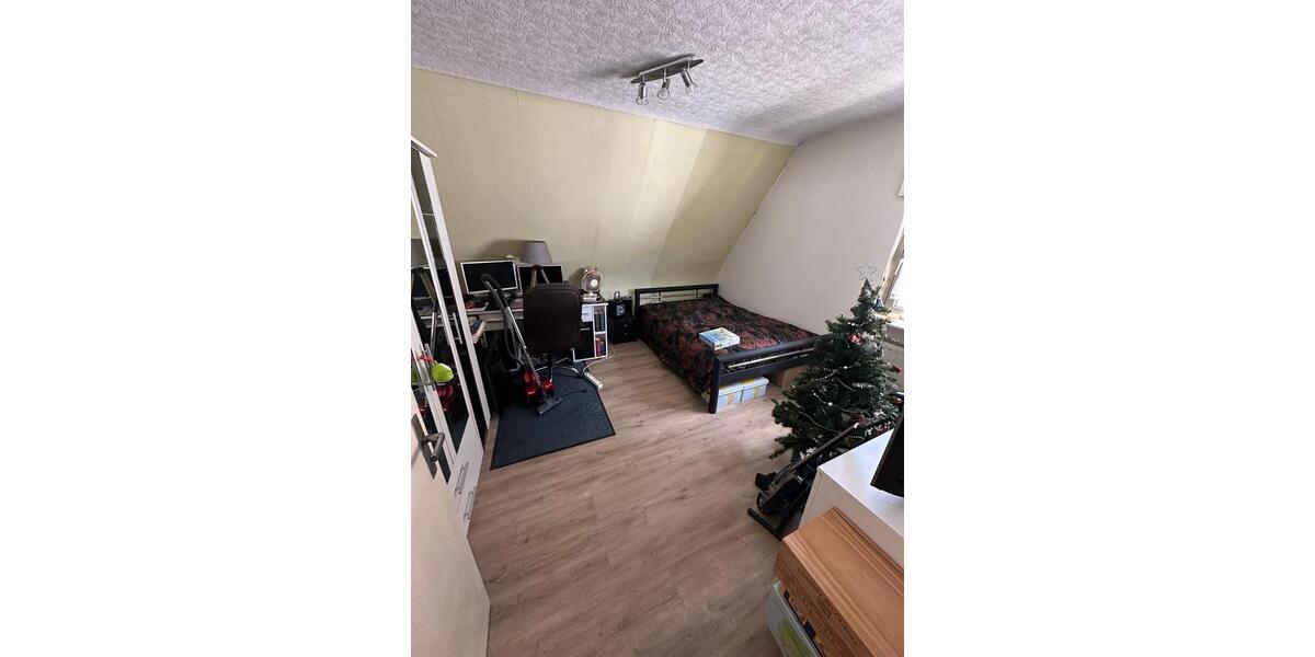 Einfamilienhaus Bexbach - 4 Zimmer, 125 m&sup2;, 245.000&euro; | Angebot:26380442