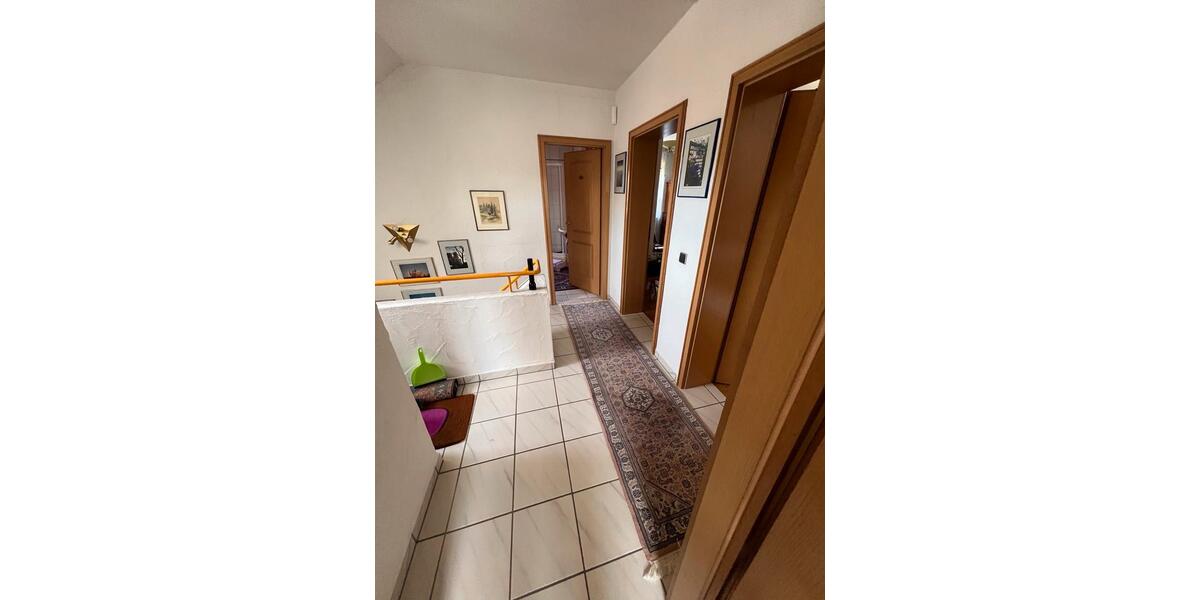 Einfamilienhaus Saarbrücken West - 5 Zimmer, 200 m&sup2;, 550.000&euro; | Angebot:26806875