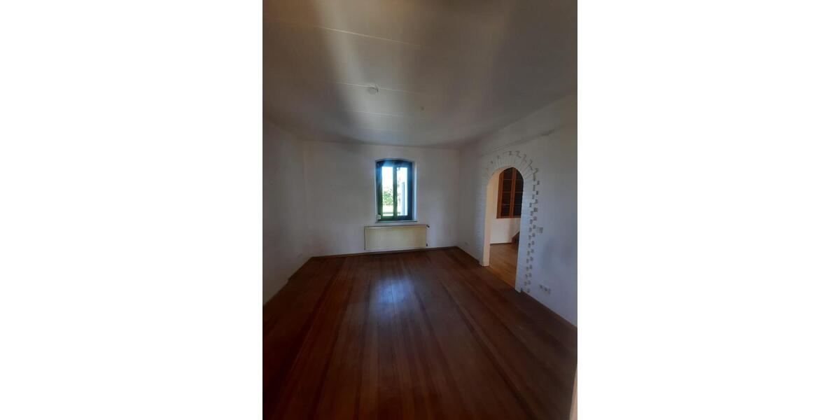 Einfamilienhaus Heusweiler - 4 Zimmer, 120 m&sup2;, 1.000&euro; | Angebot:26692027