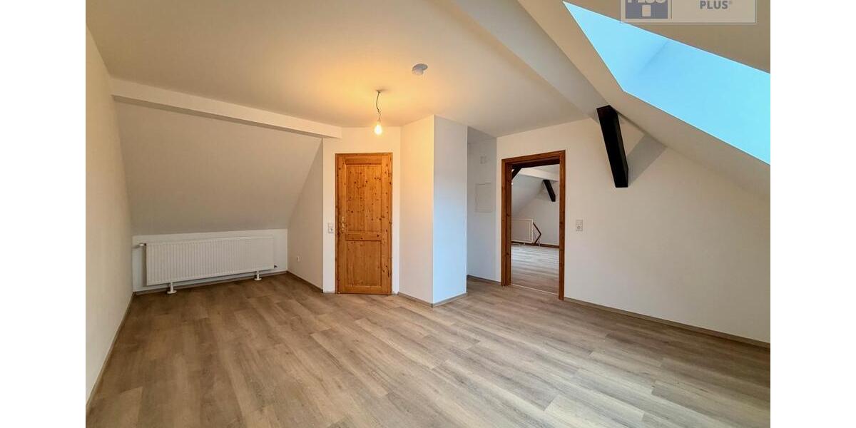 Maisonettenwohnung Homburg - 5.5 Zimmer, 165 m&sup2;, 1.090&euro; | Angebot:25882406