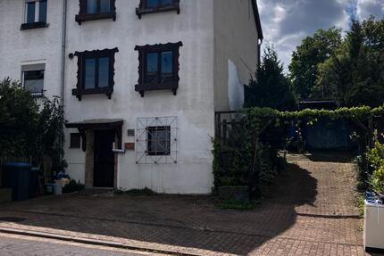 Haus Püttlingen - 5.5 Zimmer, 110 m&sup2;, 110.000&euro; | Angebot:26629382