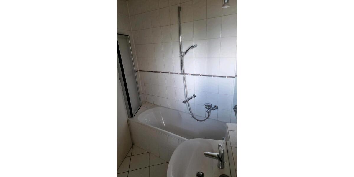 Erdgeschoßwohnung Kleinblittersdorf - 3 Zimmer, 67 m&sup2;, 680&euro; | Angebot:26578392