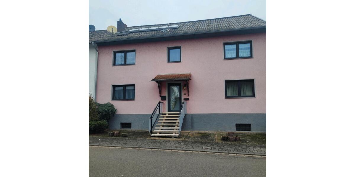 Mehrfamilienhaus, Wohnhaus Wadgassen - 7 Zimmer, 270 m&sup2;, 429.000&euro; | Angebot:25381848