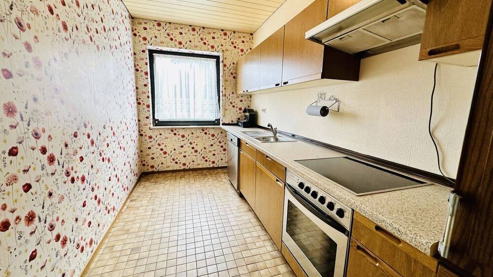 Mehrfamilienhaus, Wohnhaus Illingen - 9 Zimmer, 373 m&sup2;, 459.000&euro; | Angebot:25686397