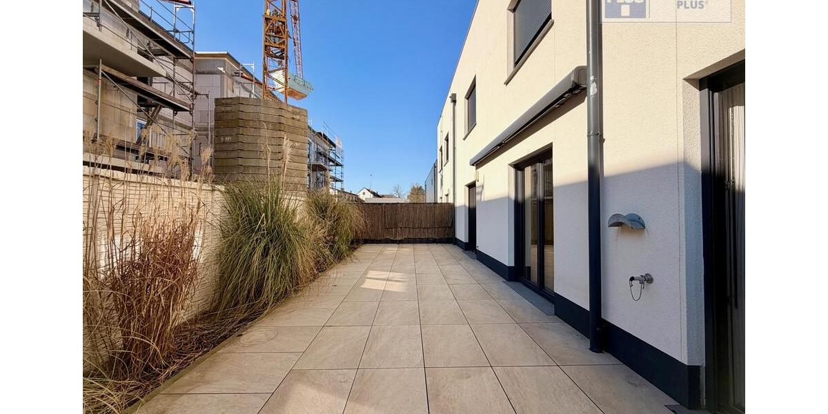 Erdgeschoßwohnung Homburg - 3 Zimmer, 91 m&sup2;, 1.200&euro; | Angebot:25349829