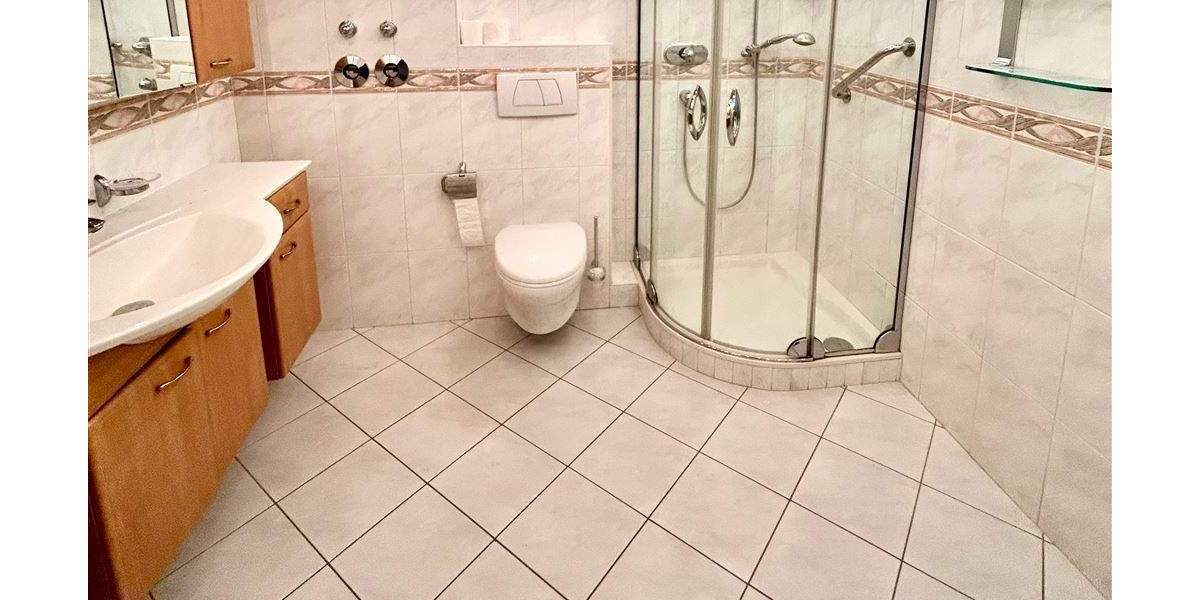 Etagenwohnung Saarbrücken Scheidt - 2 Zimmer, 77 m&sup2;, 168.000&euro; | Angebot:25701158