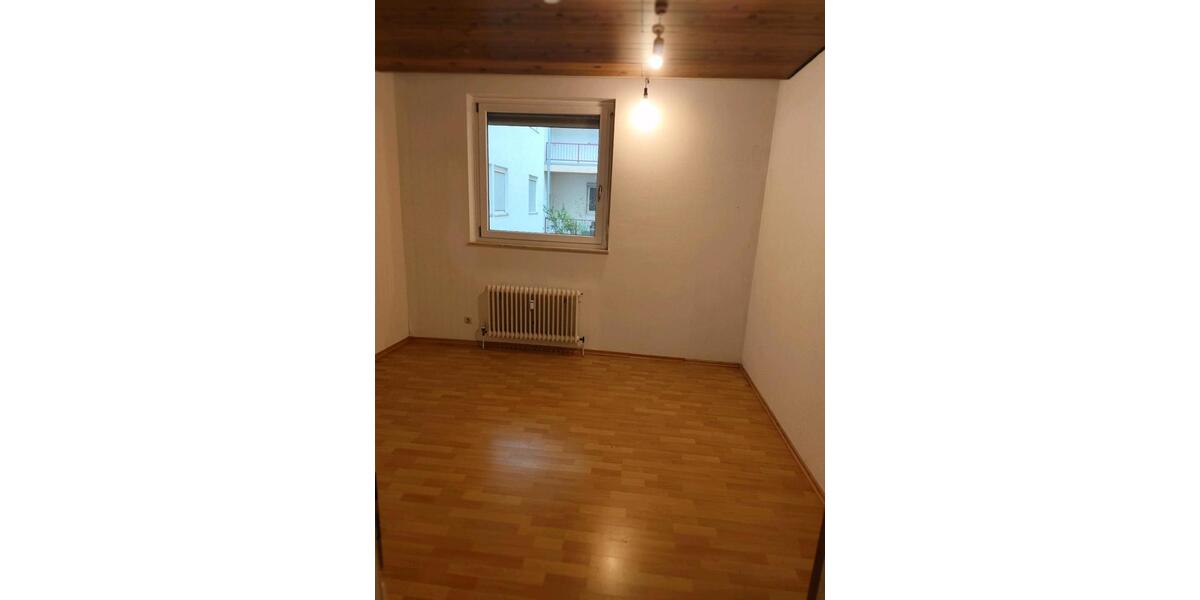 Etagenwohnung Sulzbach (Saar) - 3 Zimmer, 80 m&sup2;, 840&euro; | Angebot:26702430