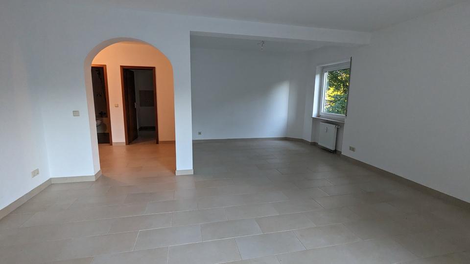 Etagenwohnung Blieskastel - 2 Zimmer, 74 m&sup2;, 780&euro; | Angebot:25436096