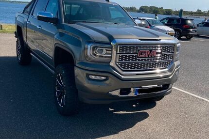 GMC Sierra 95.680 km 49.900 &euro; Schwalbach 66773
