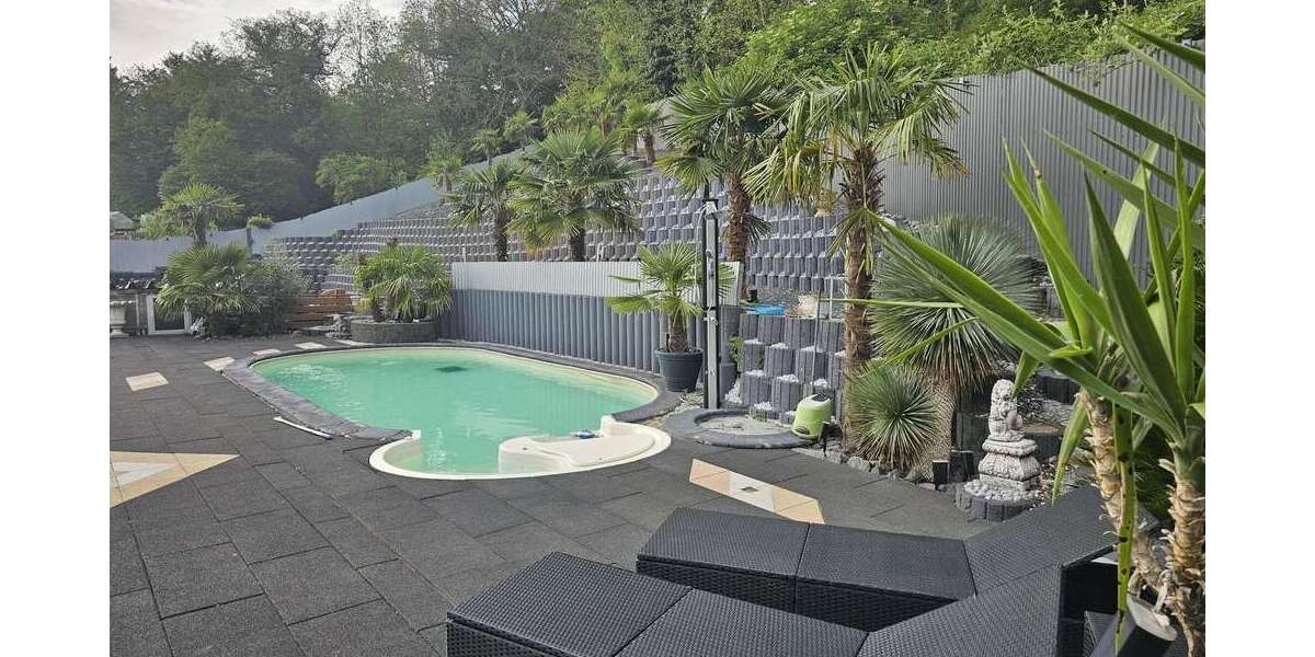 Etagenwohnung Saarbrücken Brebach-Fechingen - 14 Zimmer, 604 m&sup2;, 800.000&euro; | Angebot:24758430