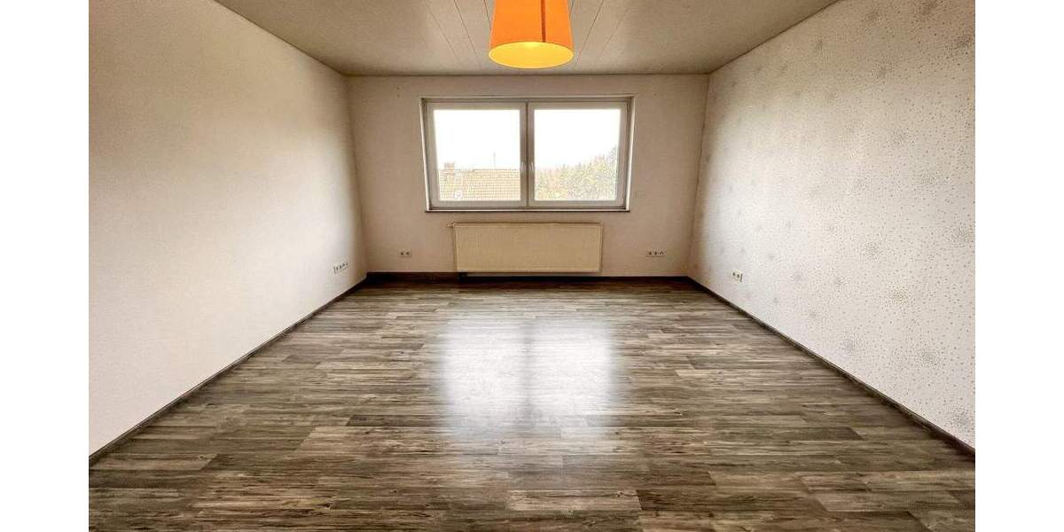 Einfamilienhaus Beckingen Düppenweiler - 9 Zimmer, 207 m&sup2;, 305.000&euro; | Angebot:25779493