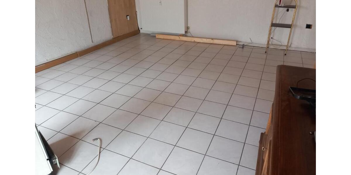 Erdgeschoßwohnung Bexbach - 3 Zimmer, 75 m&sup2;, 330&euro; | Angebot:26608667